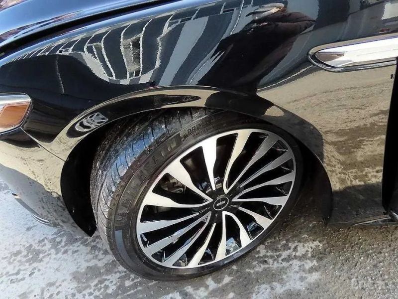 Lincoln Continental