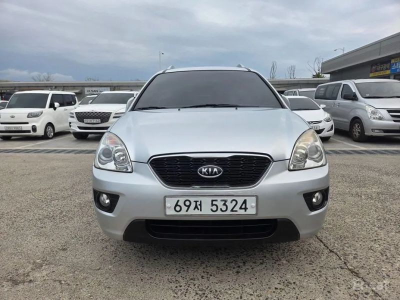 Kia Carens