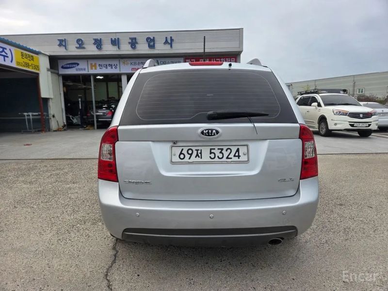 Kia Carens