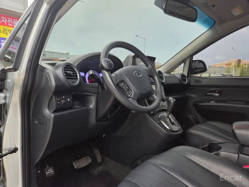 Kia Carens