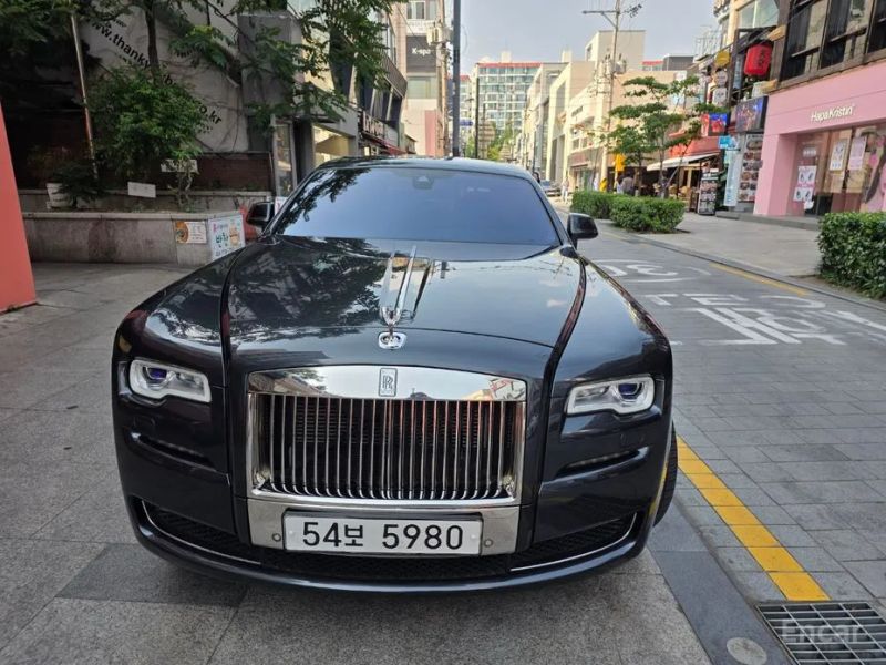 Rolls-Royce Ghost