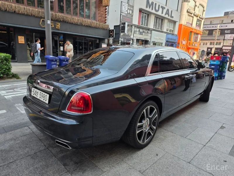 Rolls-Royce Ghost