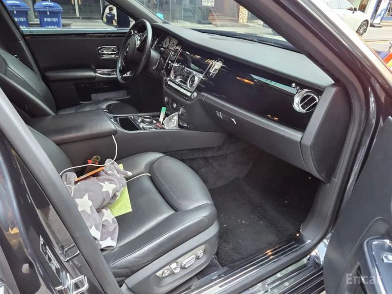 Rolls-Royce Ghost