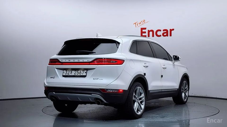 Lincoln MKC