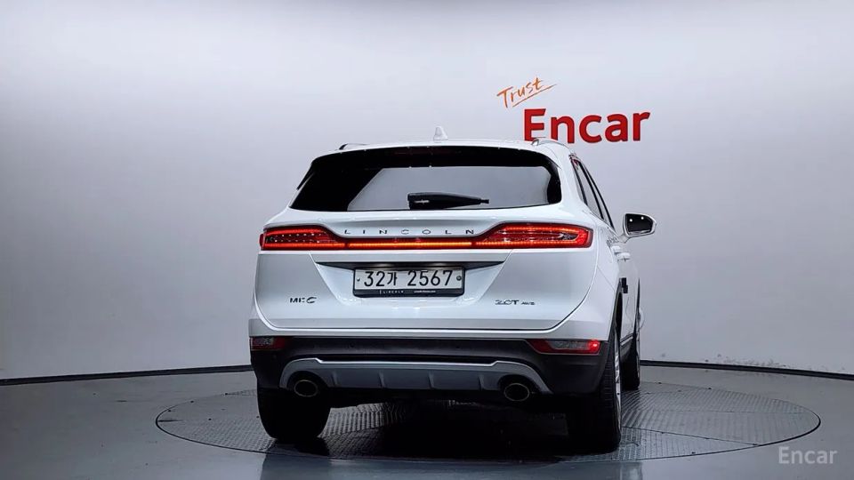 Lincoln MKC