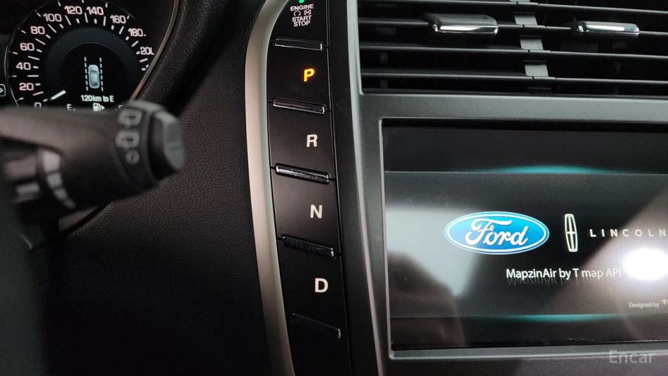 Lincoln MKC