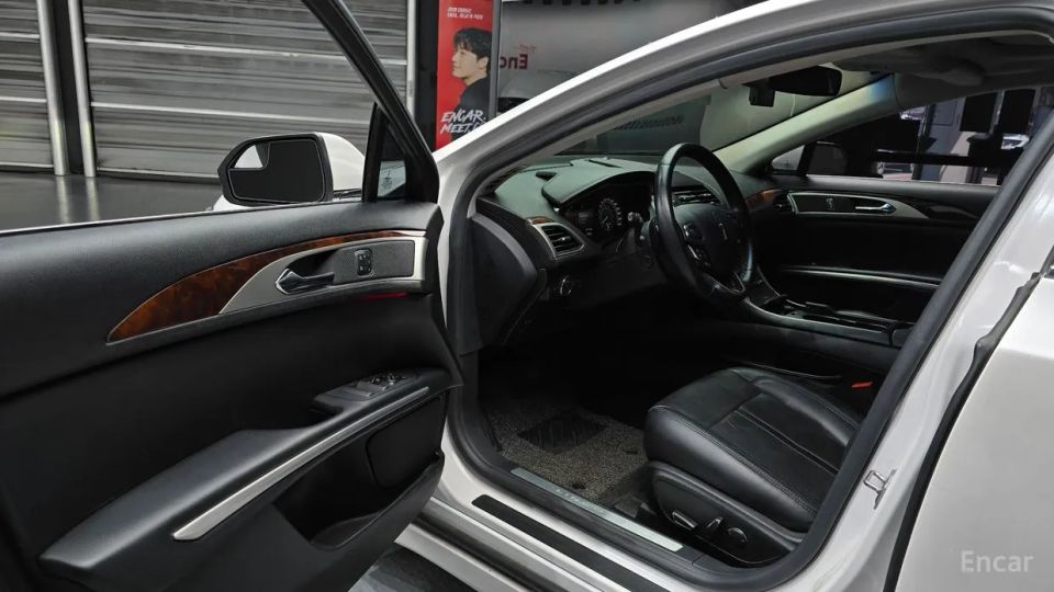 Lincoln MKZ