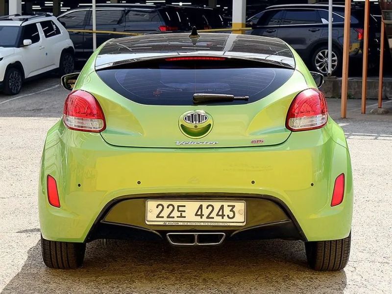 Hyundai Veloster