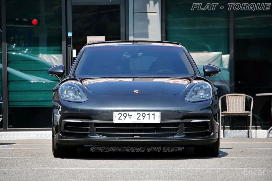Porsche Panamera