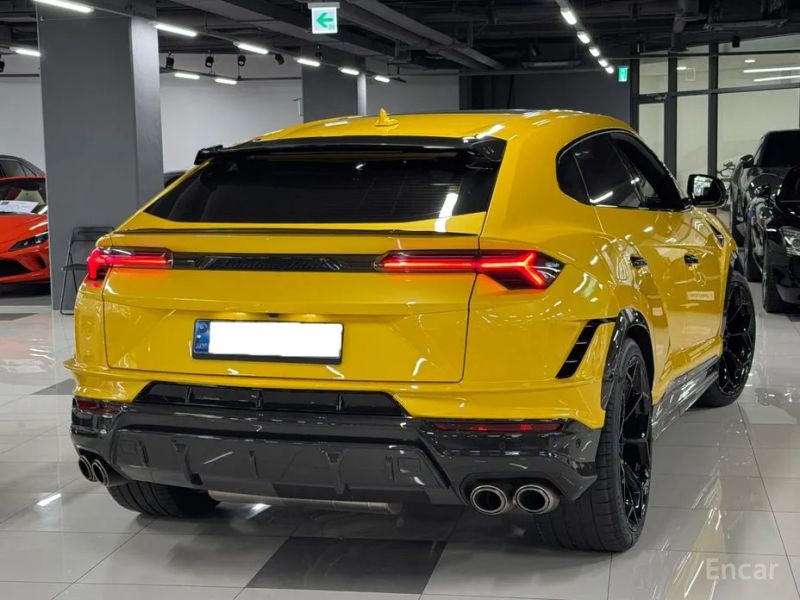 Lamborghini urus