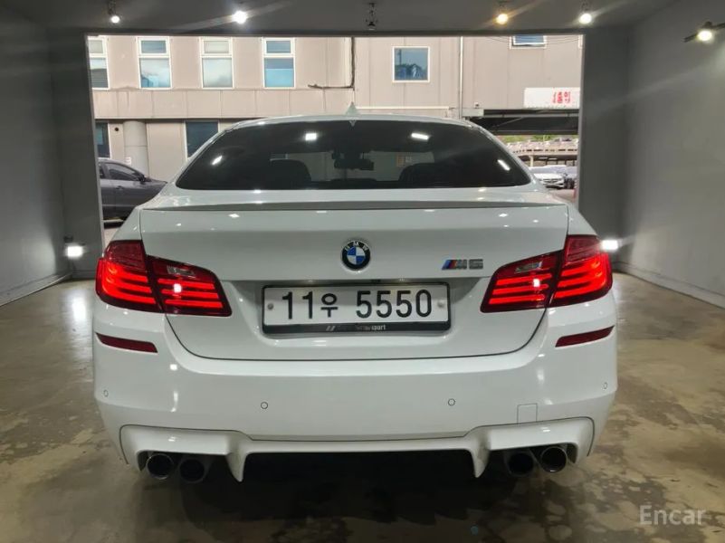 BMW M5