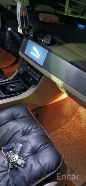 Jaguar xf