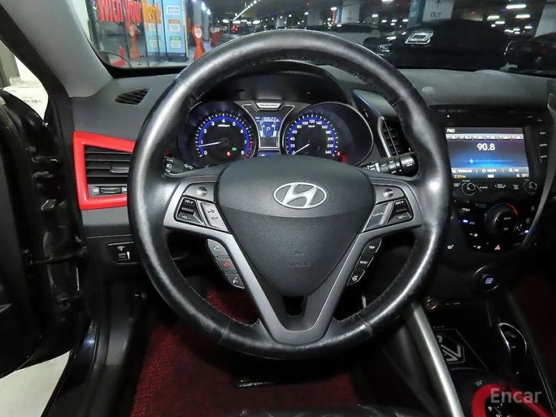 Hyundai Veloster