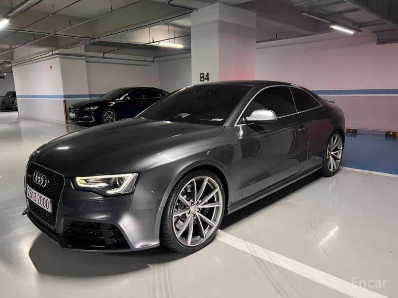 Audi rs5
