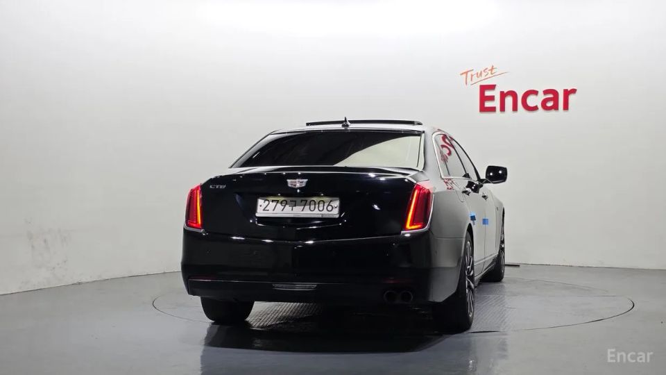 Cadillac CT6