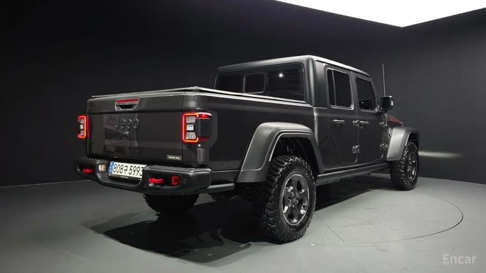 Jeep gladiator