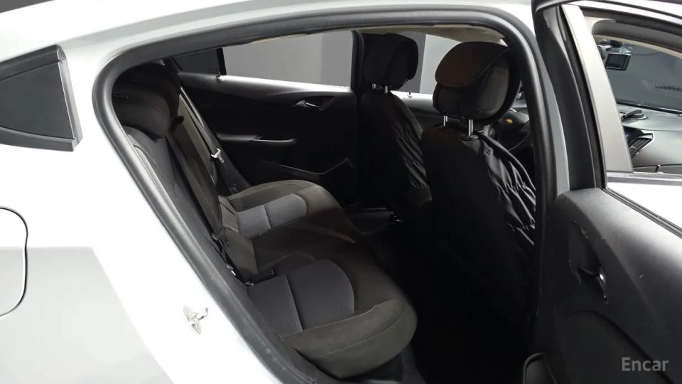 ChevroletGMDaewoo Cruze