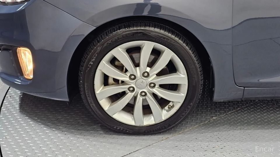 Kia Carens