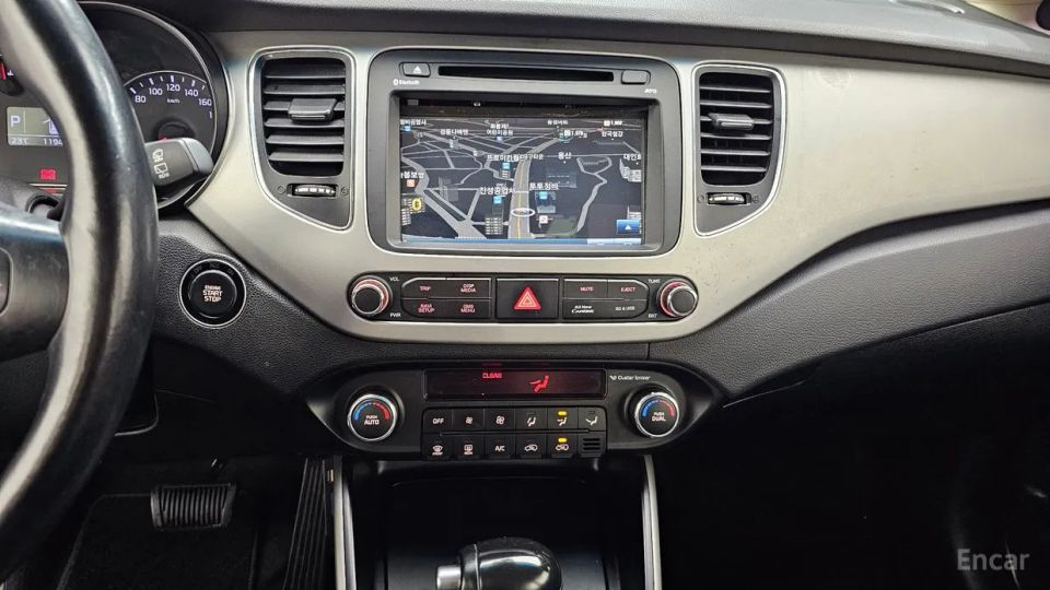 Kia Carens