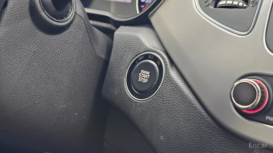 Kia Carens