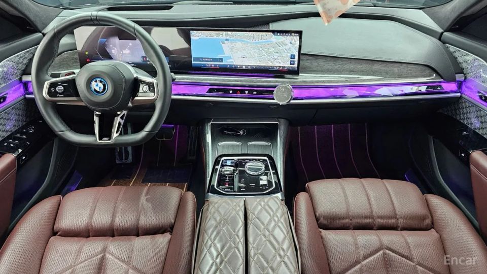 Bmw i7
