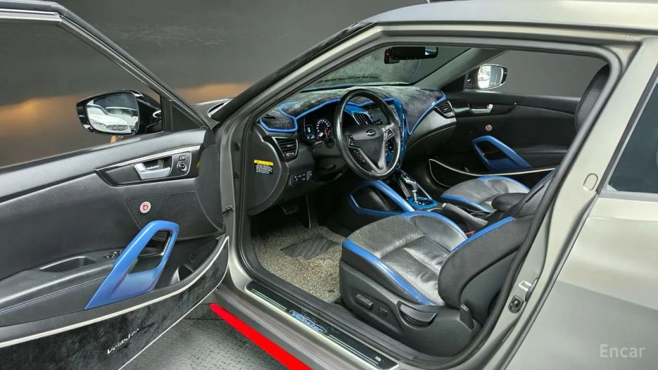 Hyundai Veloster