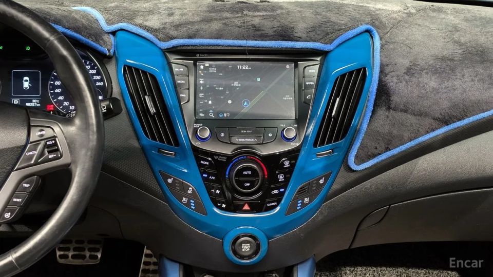 Hyundai Veloster