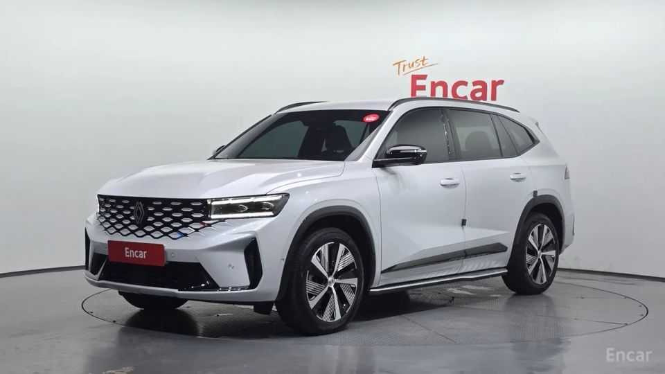 Renault-KoreaSamsung Grand Koleos