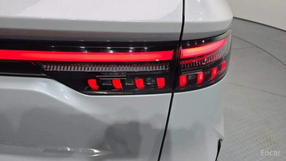 Renault-KoreaSamsung Grand Koleos