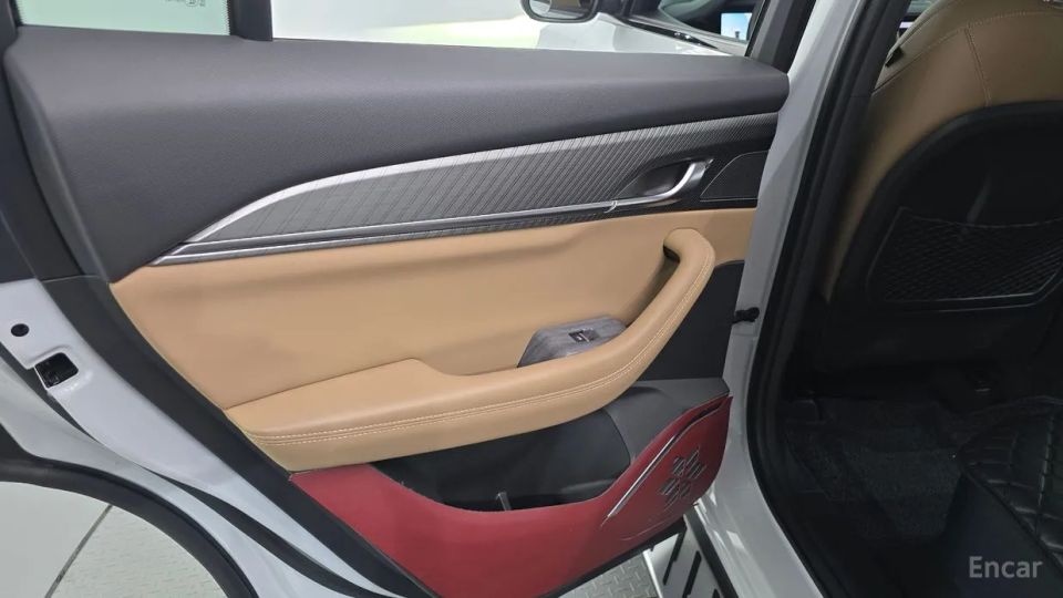 Renault-KoreaSamsung Grand Koleos