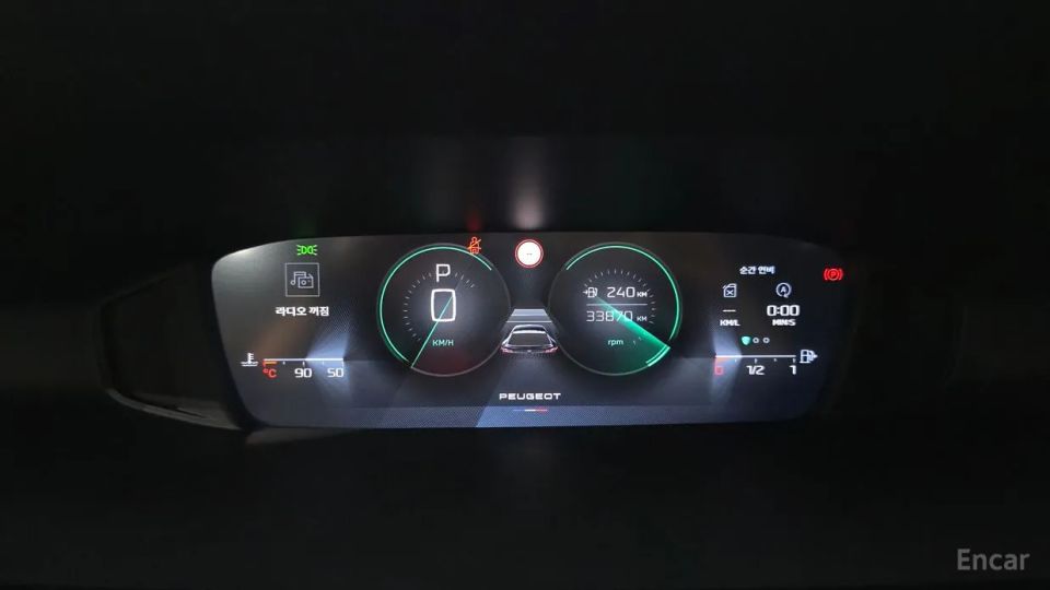 Peugeot 408