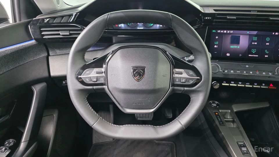 Peugeot 408