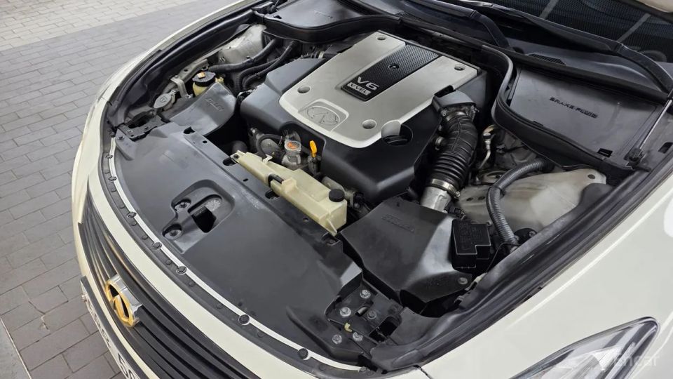 Infiniti G