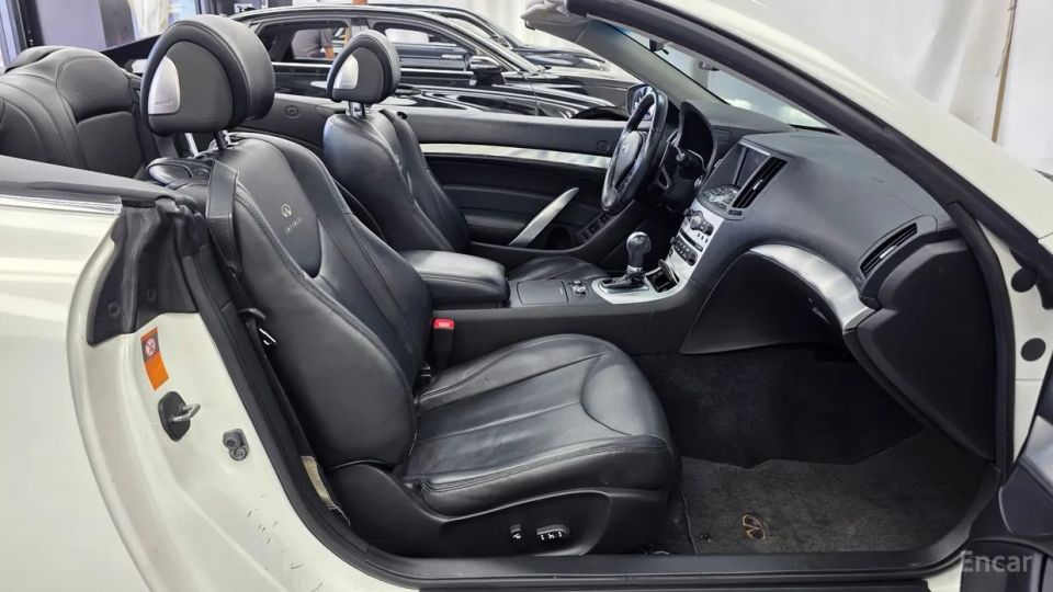 Infiniti G