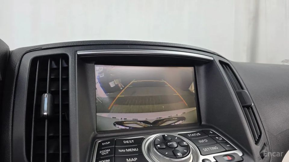 Infiniti G