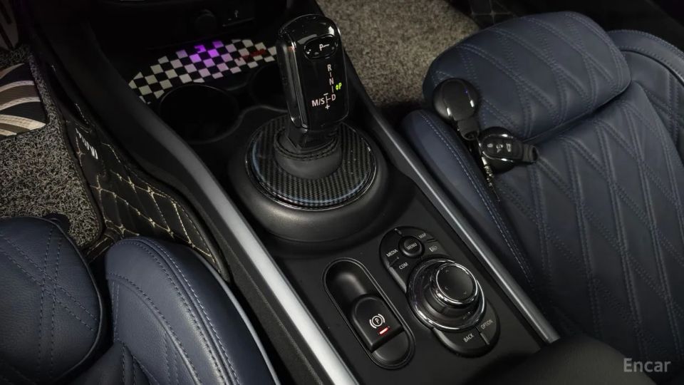 Mini clubman