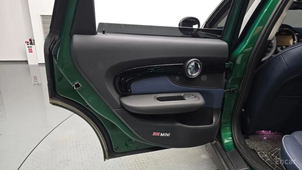 Mini clubman