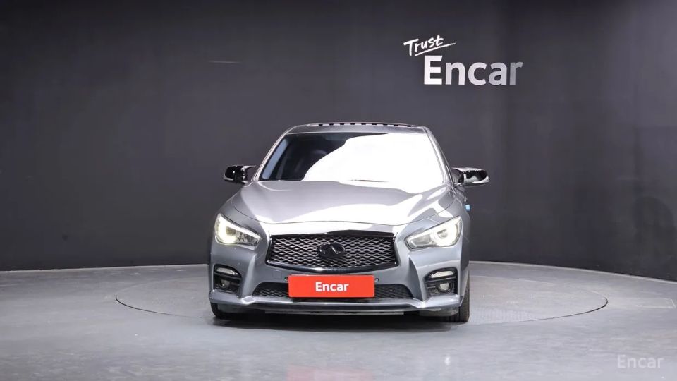 Infiniti Q50