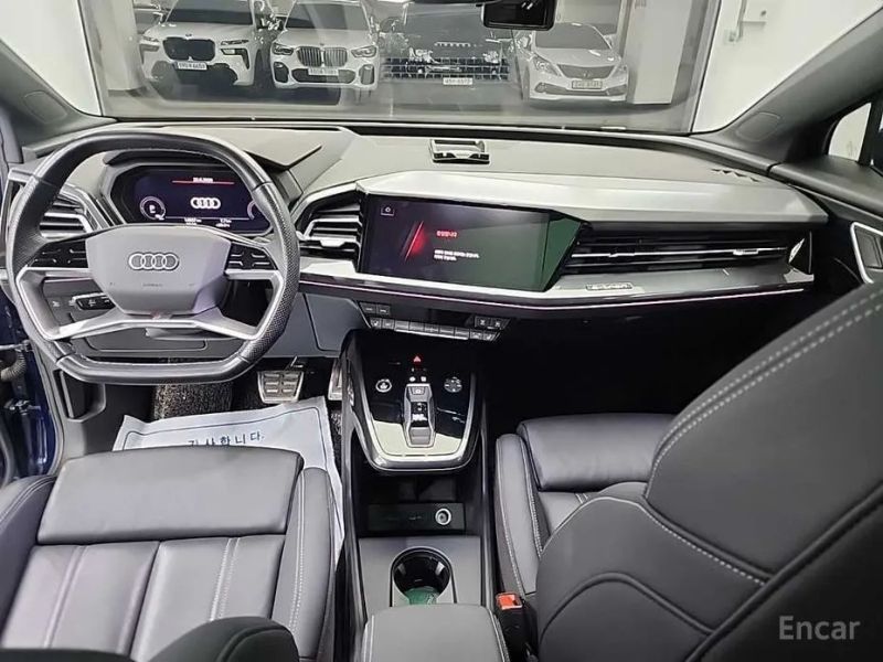 Audi Q4 e-tron