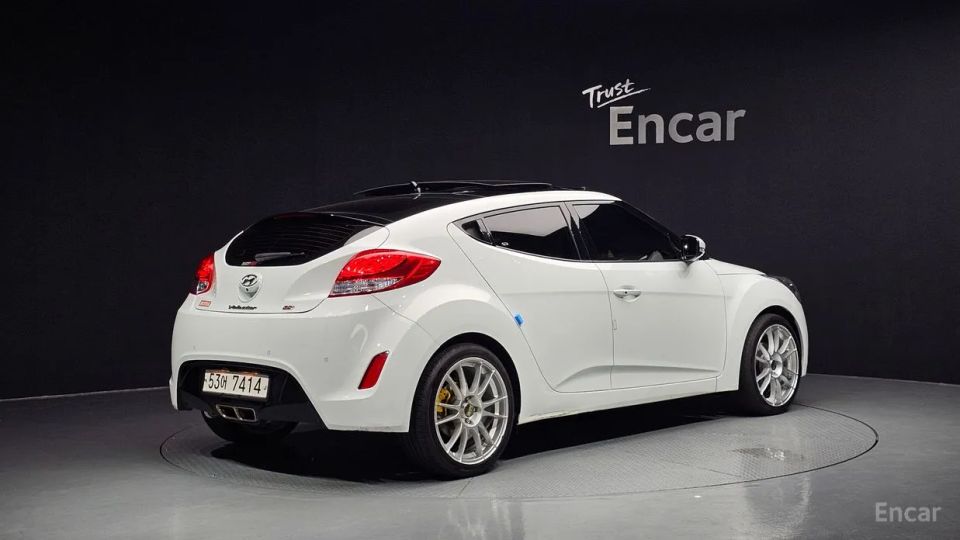 Hyundai Veloster