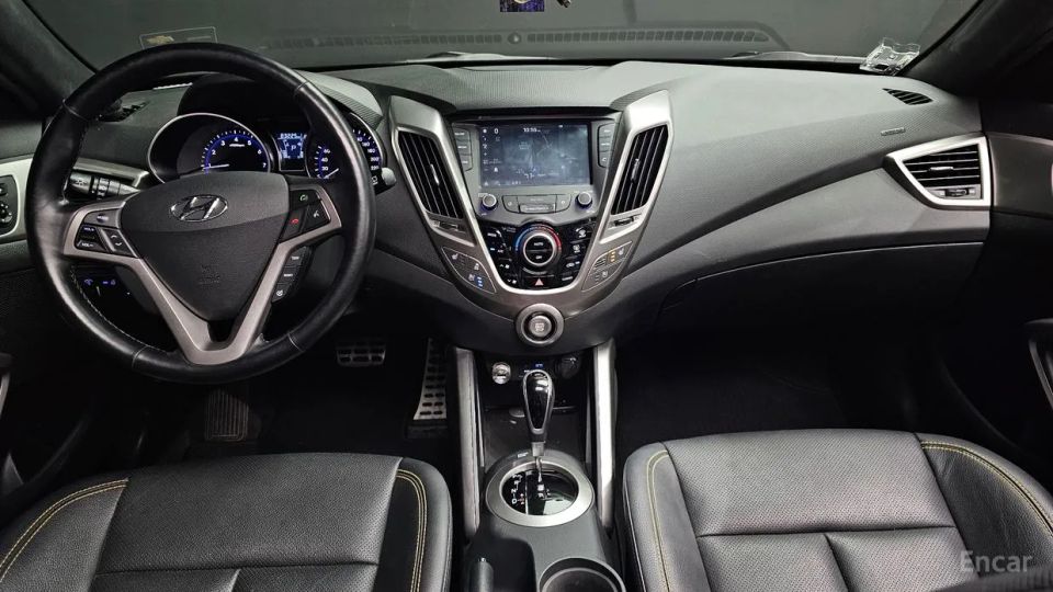 Hyundai Veloster