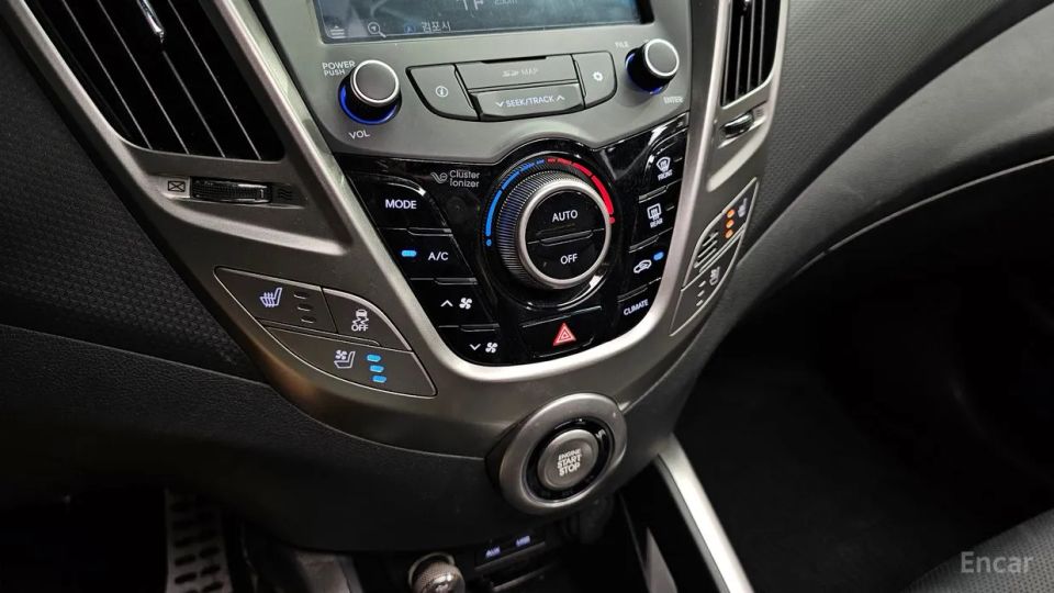Hyundai Veloster