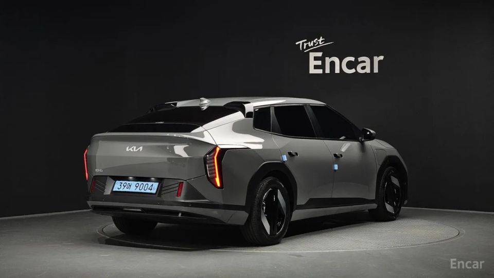 Kia EV4