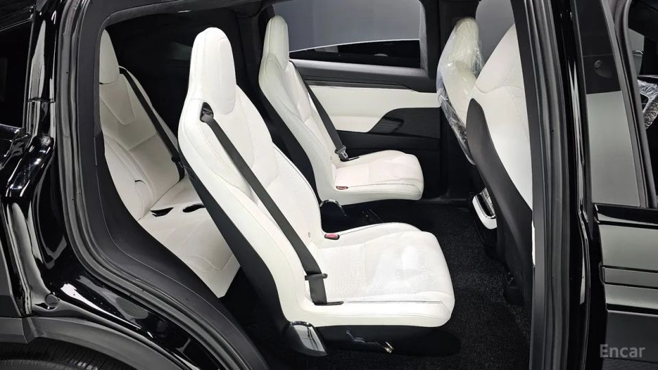 Tesla model-x