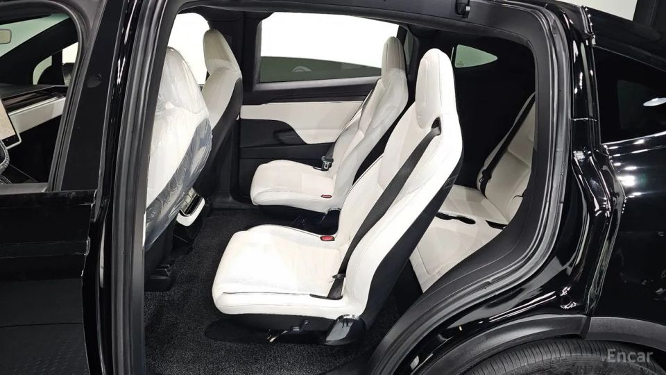 Tesla model-x