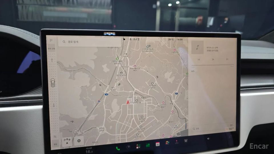 Tesla model-x