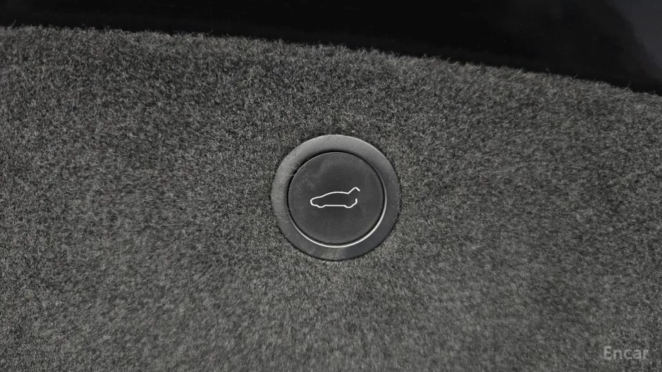 Tesla model-x
