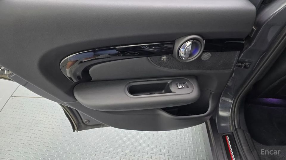 Mini clubman