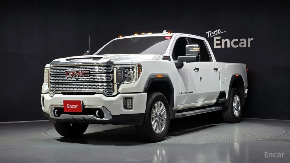 GMC Sierra