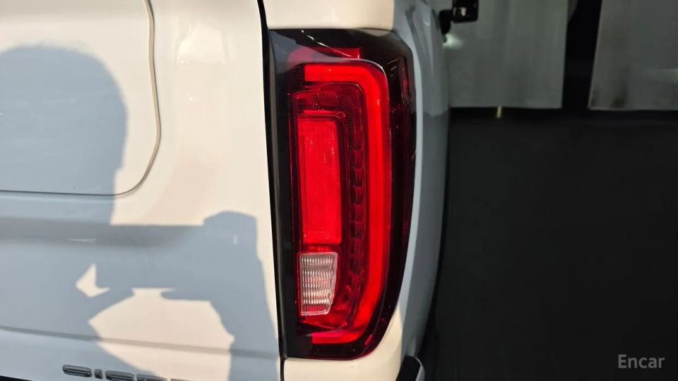 GMC Sierra